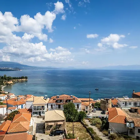 Apartament Family House With The View Koróni