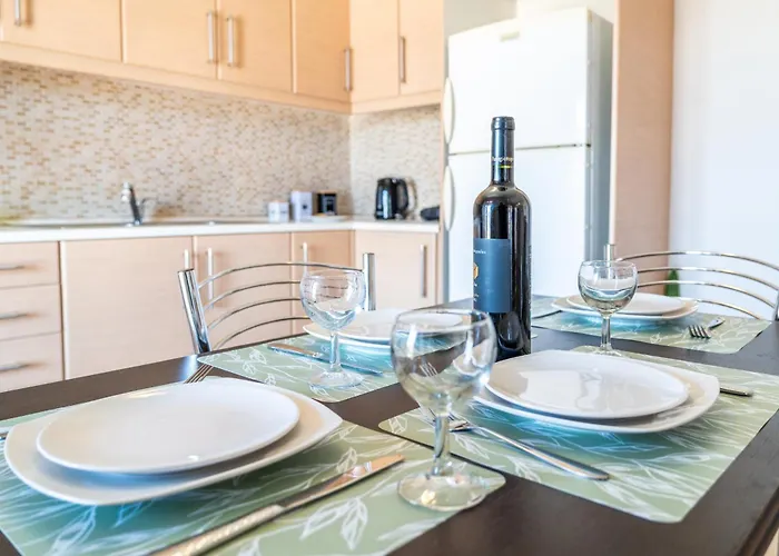 Family House With The View Koróni